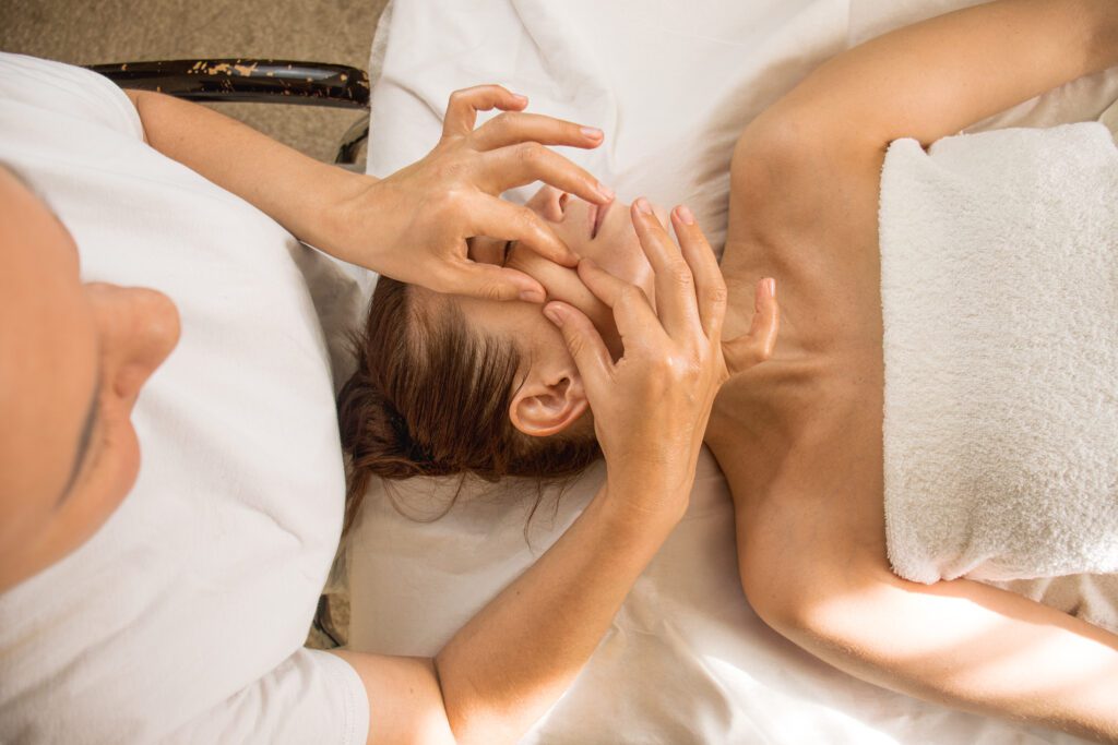 praticienne massage bien-être