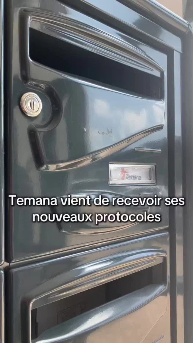 📬 Le facteur vient tout juste de passer chez Temana...Et devinez quoi ? Il a laissé deux protocoles tout neufs dans la boîte ! 😍📦 Le massage drainant et le thaïlandais à l’huile viennent d’être entièrement remis à jour, rien que pour vous 💛Des gestes peaufinés, des explications claires, des formations prêtes à vous faire vibrer 🧘🏽‍♀️🔥
Alors, vous avez hâte de les découvrir ? 😏👇 C’est par ici que ça se passe :
💧 Drainant : https://temana.fr/formation/formation-massage-drainant-methode-vodder/
🌺 Thaïlandais à l’huile : https://temana.fr/formation/formation-massage-thai-a-lhuile-nuad-naman/#protocoles #formationmassage #temana #nouveauté #bienêtre